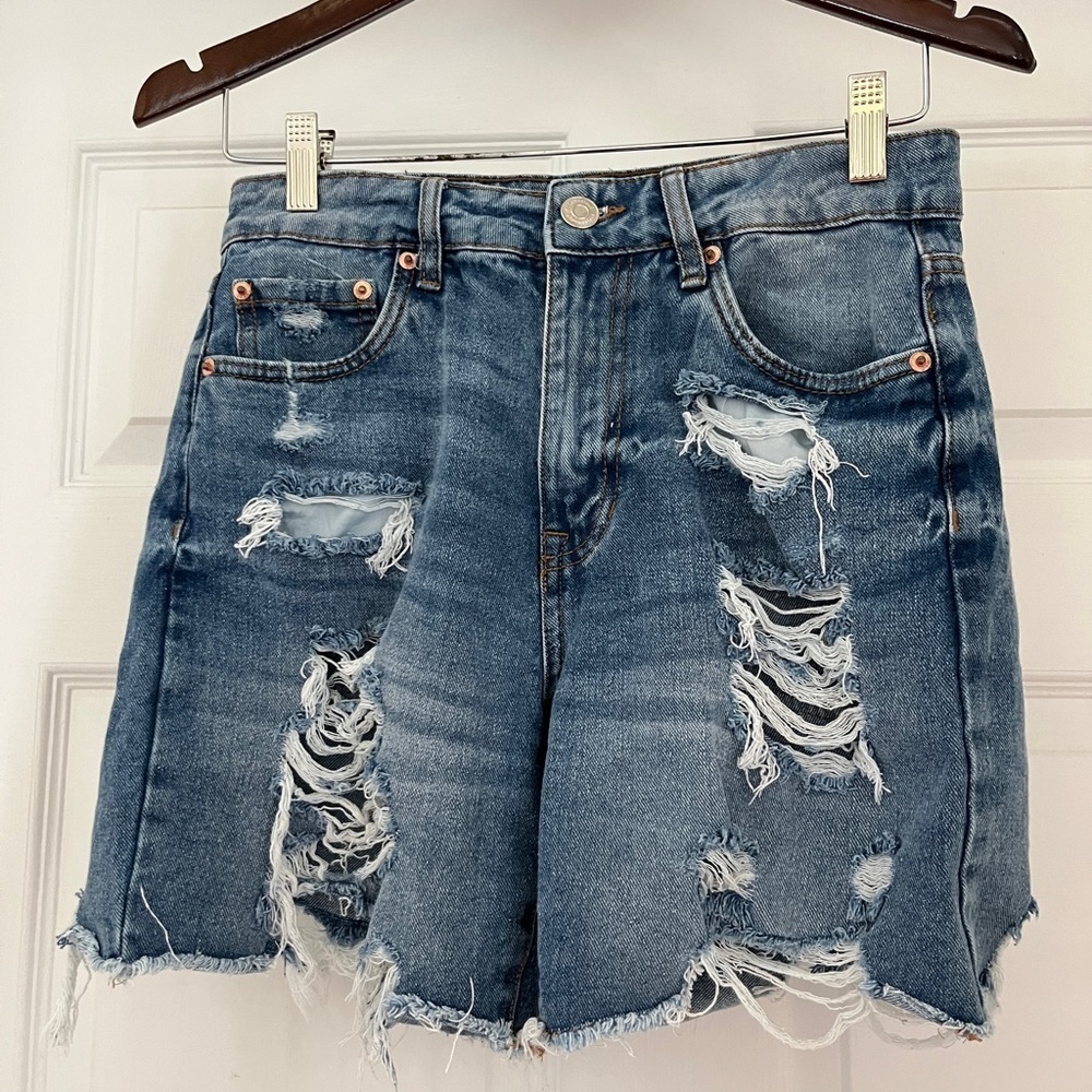 Aeropostale denim distressed cutoffs shorts size 2